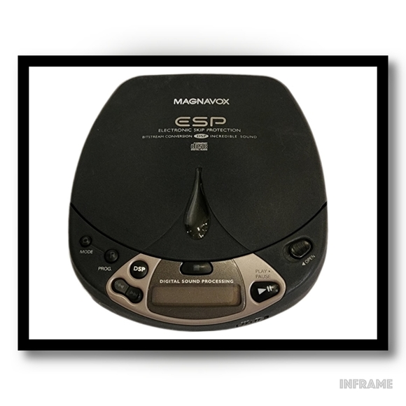 Magnavox Portable CD Player - Picture 15 of 15